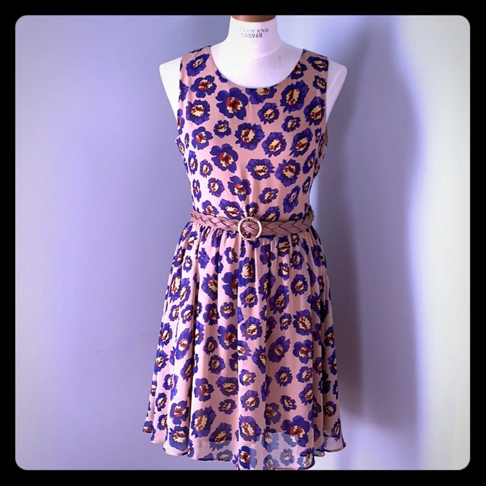 Fun and Flirty Floral Print Dress